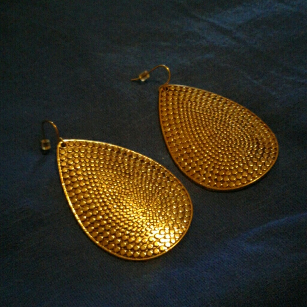 Good tear drop earrings
